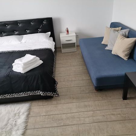 Апартаменты Cazare Apartament Rasnov Экстерьер фото