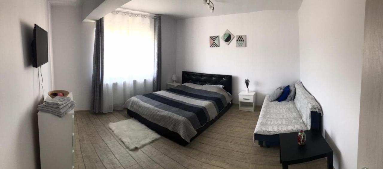 Апартаменты Cazare Apartament Rasnov Экстерьер фото